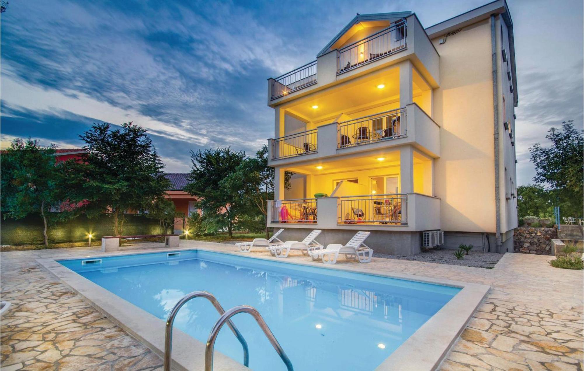 Beautiful Apartment In Pinezici With Wifi Dış mekan fotoğraf